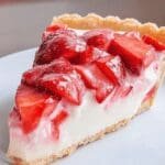 strawberry cream cheese chill pie 2.png