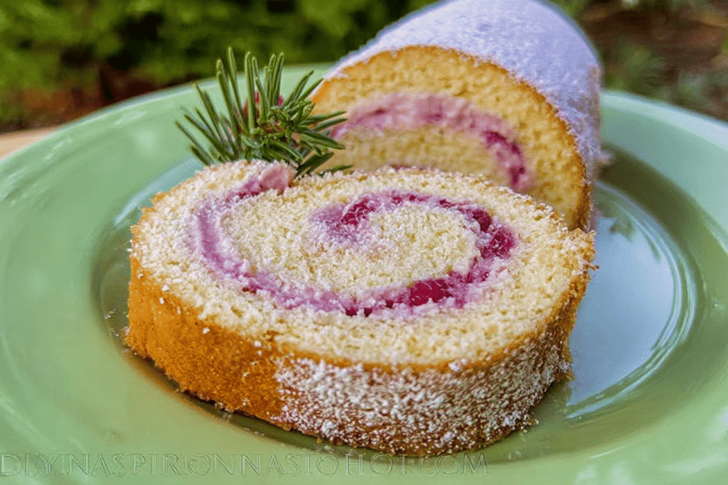 Biskvit Raspberry Roulade 70.png