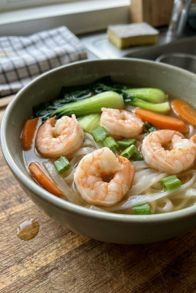 Chinese Rice Noodle Soup With Shrimp 13.png